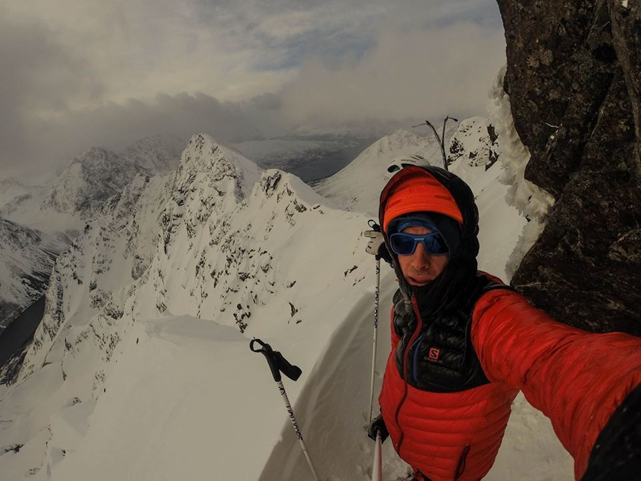 ALT SLAGS VÆR: Kilian Jornet har utforsket renner i Lyngen i hele vinter. Foto: Kilian Jornet ALT SLAGS VÆR: Kilian Jornet har utforsket renner i Lyngen i hele vinter. Foto: Kilian Jornet