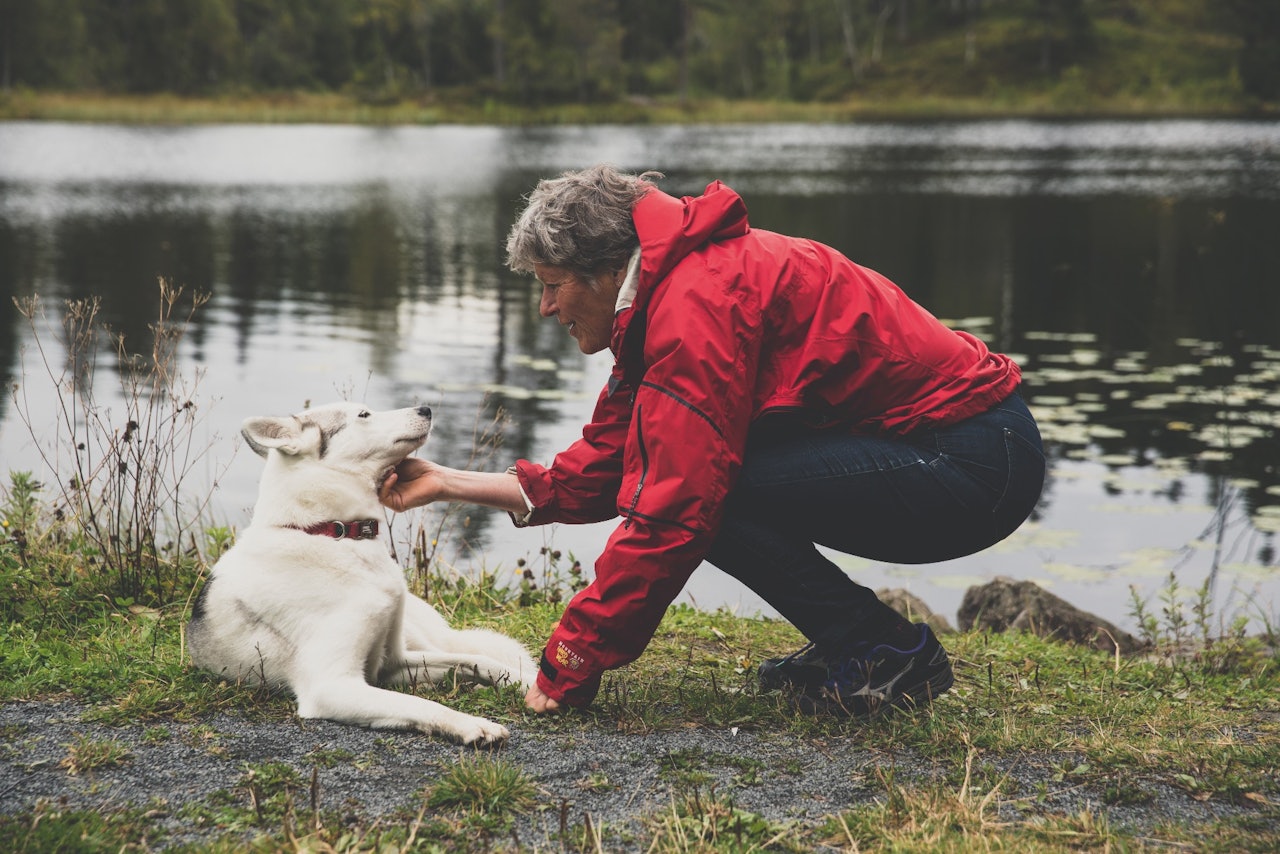 DRØMME-LÆREREN: Liv Arnesen er en av Norges førstekvinner i norsk polhistorie. Foto: Line Hårklau liv arnesen portrett utemagasinet