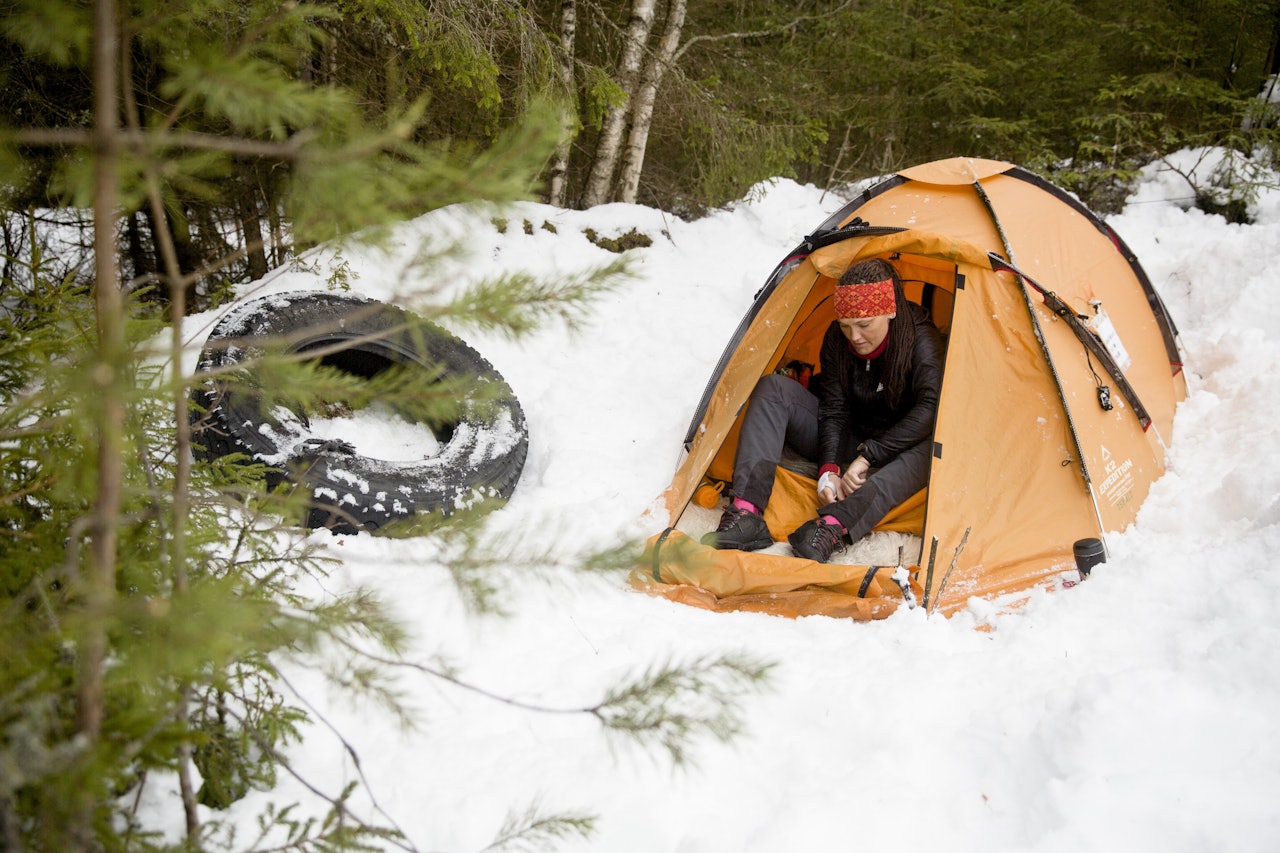Siden oktober 2015 har Vibeke Sefland bodd i telt og hatt elgen som nærmeste nabo. Foto: Line Hårklau Siden oktober 2015 har Vibeke Sefland bodd i telt og hatt elgen som nærmeste nabo. Foto: Line Hårklau