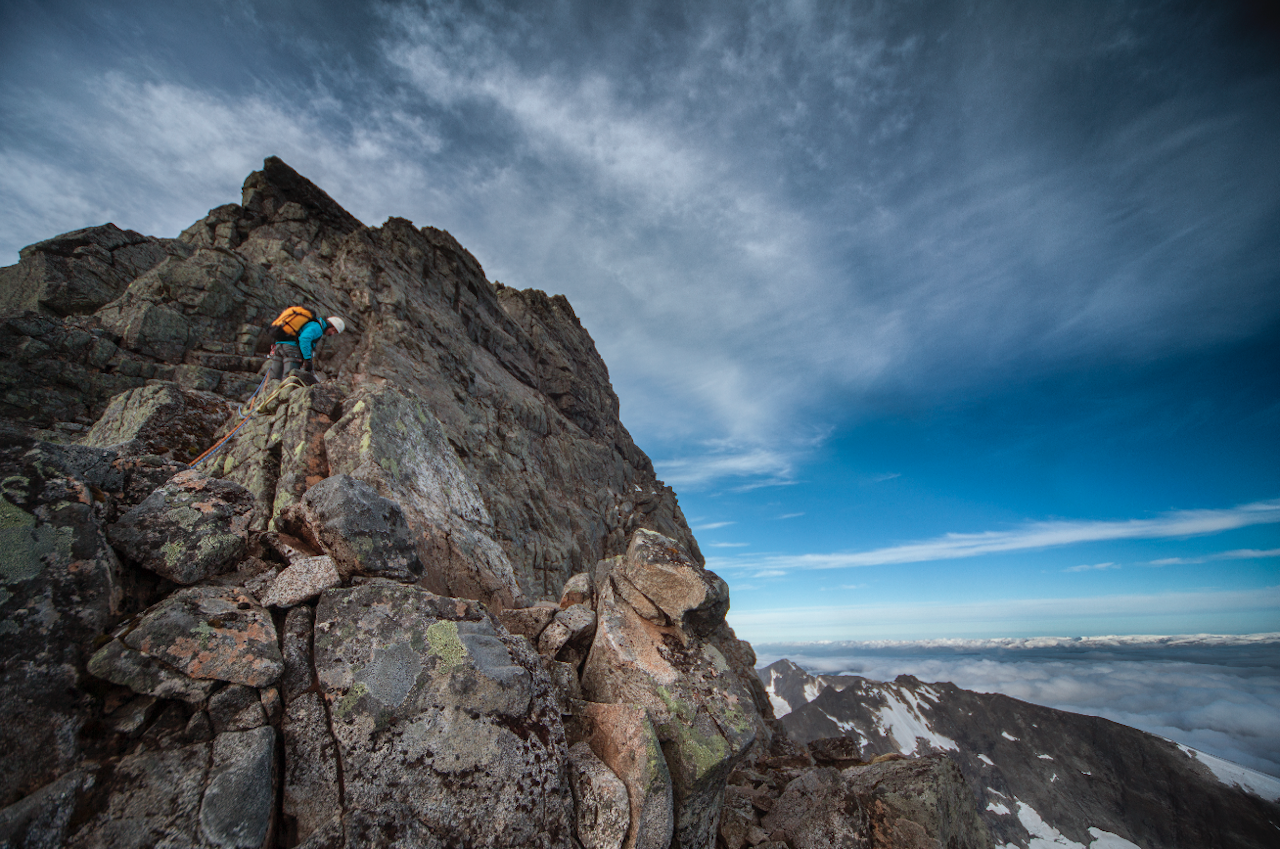 TRAVERSEN OVER ALLE TRAVERSER: Fra Skagastølsryggen, en tur du kan lese mer om i nyeste UTE. Foto: Matti Bernitz Pedersen   TRAVERSEN OVER ALLE TRAVERSER: Fra Skagastølsryggen, en tur du kan lese mer om i nyeste UTE. Foto: Matti Bernitz Pedersen