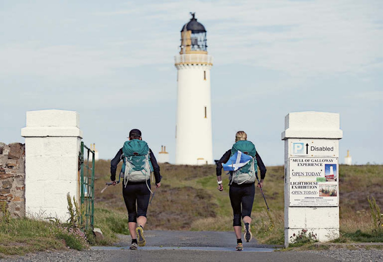 ENDELIG: Men samtidig så altfor raskt framme ved Fyret ved Mull of Galloway. Foto: David Moffatt ENDELIG: Men samtidig så altfor raskt framme ved Fyret ved Mull of Galloway. Foto: David Moffatt