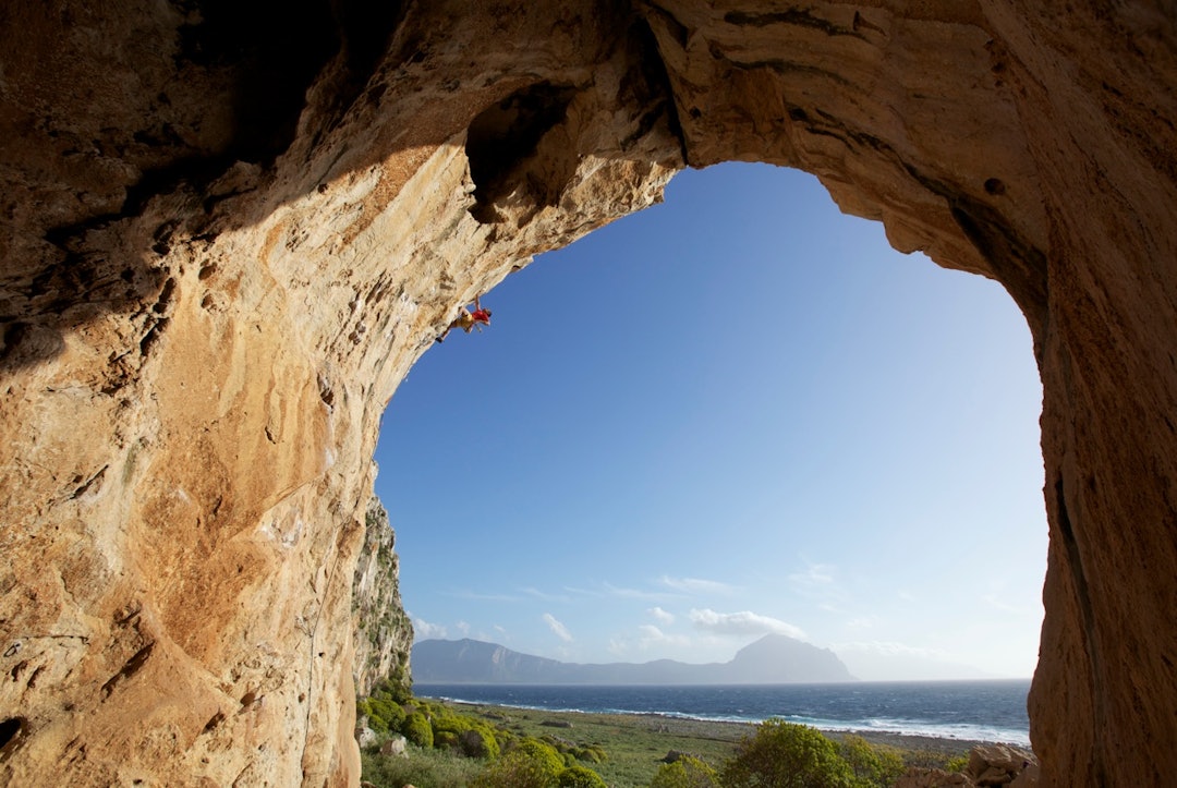Utsikt: Chris Reddy på Christo (8a). Foto: Dag Hagen sicila1