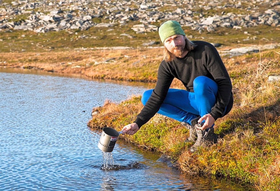 ULL: Mange foretrekker ullundertøy på tur, og naturmaterialet har flere gode egenskaper. Foto: Randulf Valle