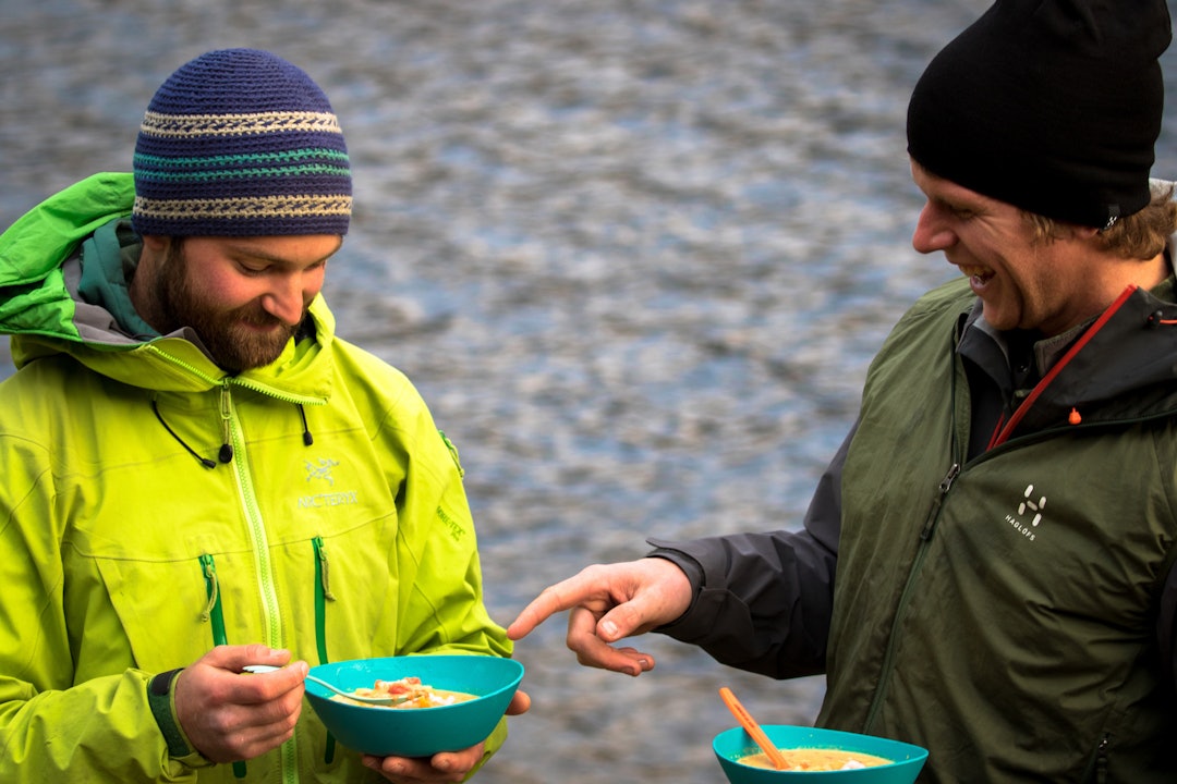 Testpanelet: Maten ser rar ut, men smaken var overraskande god!