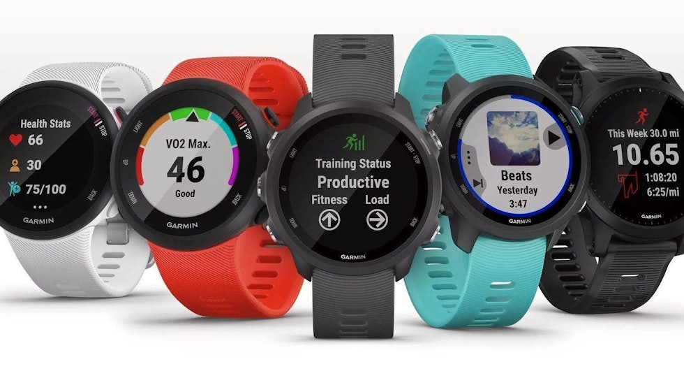 MED MUSIKK: Forerunner 245 har plass til musikk og mange treningsøkter. Garmin Forerunner 245