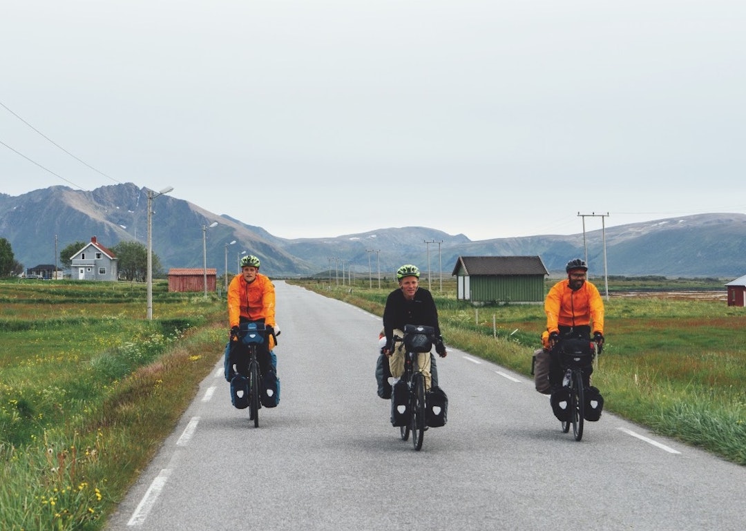 UNDERVEIS: Andøya sitt storslåtte landskap, deilige vindretning og hyggelige folk gjorde denne dagen til en av de mest minneverdige på turen. UNDERVEIS: Andøya sitt storslåtte landskap, deilige vindretning og hyggelige folk gjorde denne dagen til en av de mest minneverdige på turen.