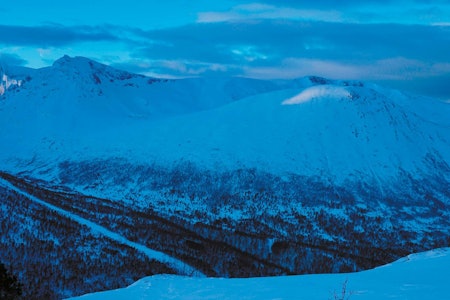 Storhesten 1023 moh fra Toppturer i Romsdalen Storhesten 1023 moh fra Toppturer i Romsdalen