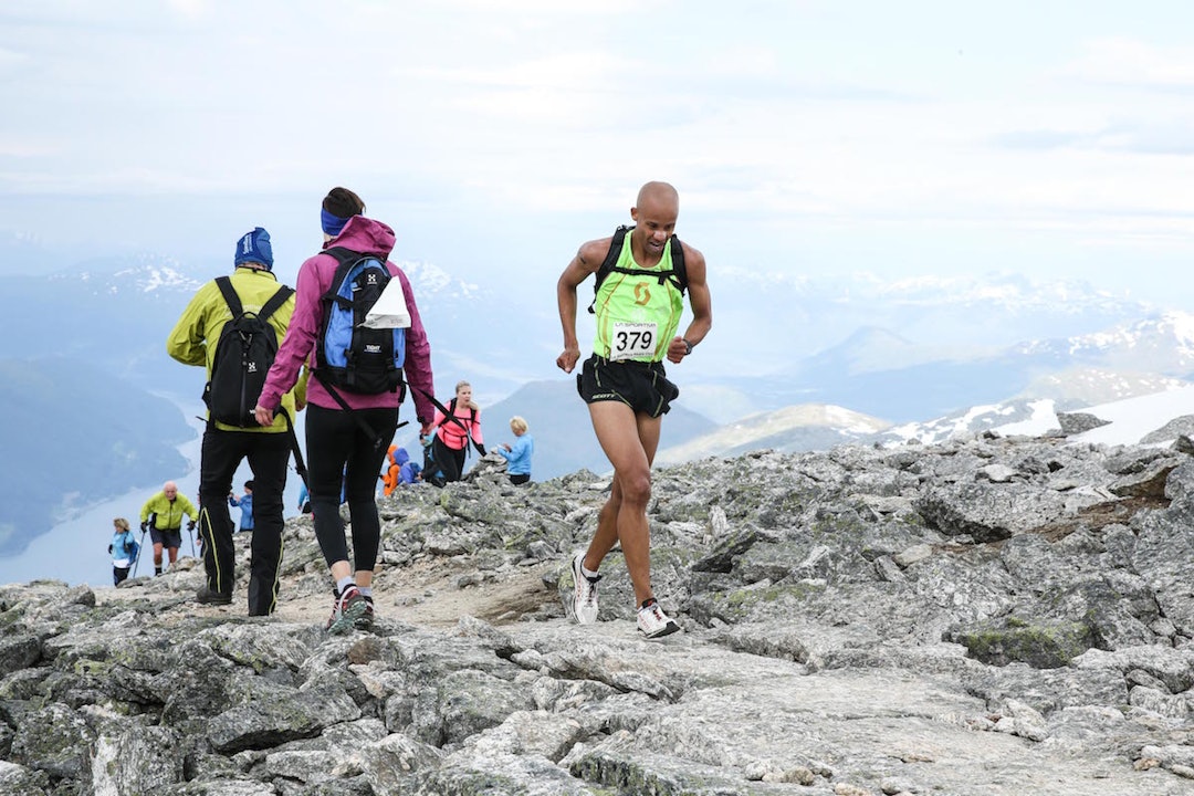 VANN SKÅLA OPP 2015: Joseph Gray var sterkast av dei sterke og vann Skåla Opp i Loen laurdag. Foto: Jørn-Arne Tomasgard Skåla 2015