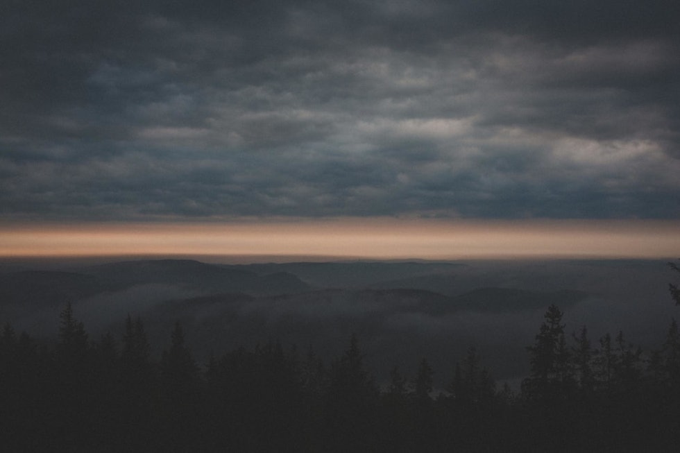 NÅR DET SER MØRKT UT: Hvis skyene vrenger seg slik, er det neppe et godt tegn. Foto: Kristoffer H. Kippernes NÅR DET SER MØRKT UT: Hvis skyene vrenger seg slik, er det neppe et godt tegn. Foto: Kristoffer H. Kippernes