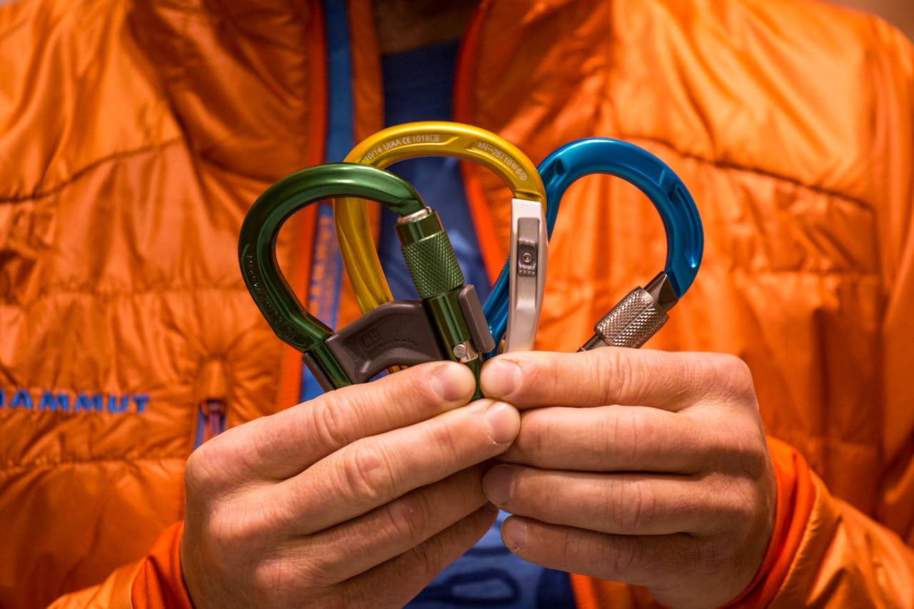 LÅSBARE: Har det noe å si hvilken låsbare karabin du velger? Kanskje. Bilde: Christian Nerdrum LÅSBARE: Har det noe å si hvilken låsbare karabin du velger? Kanskje. Bilde: Christian Nerdrum