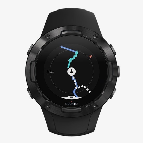Suunto 5 er en fin tur- og treningspartner. Klokkens slanke og lette design gjør den behagelig for hverdagsbruk og trening. Klokken vil også minne deg på å lade i tide. Synkroniser til Suunto-appen for å utforske ruter direkte fra klokken. Suunto 5 er en fin tur- og treningspartner. Klokkens slanke og lette design gjør den behagelig for hverdagsbruk og trening. Klokken vil også minne deg på å lade i tide. Synkroniser til Suunto-appen for å utforske ruter direkte fra klokken.