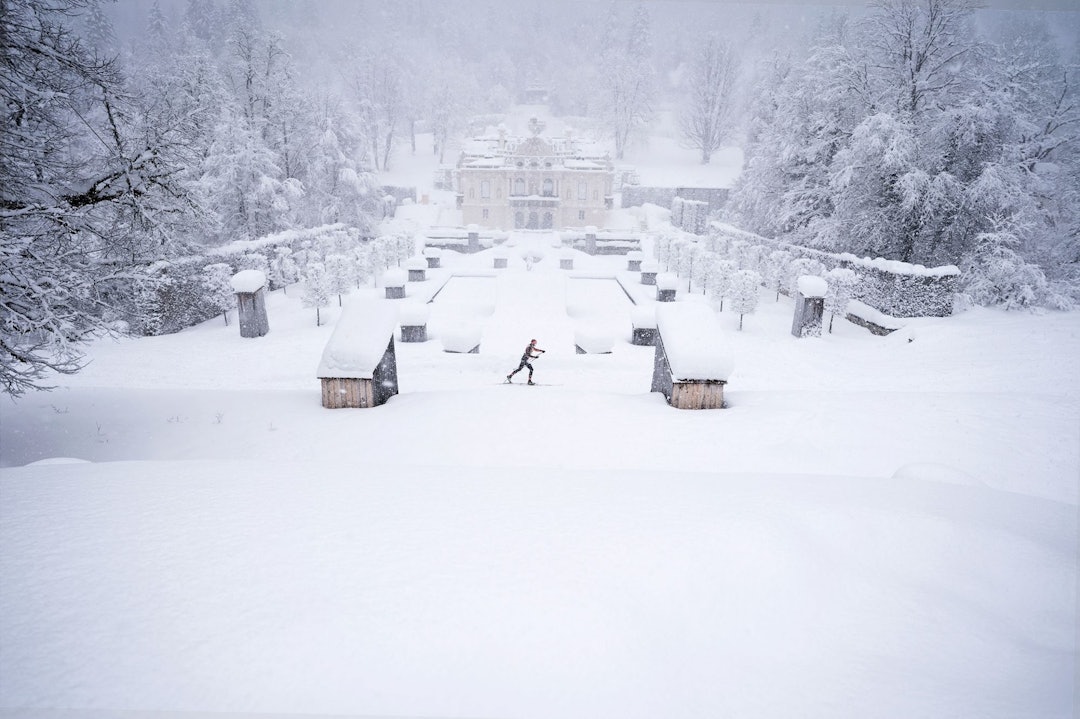 KÖNIG LUDVIG: Rennet er oppkalt etter den eksentriske Kong Ludwig II av Bayern (1845-1886), også kalt eventyrkongen, ettersom han fikk bygget Disney-aktige slott, anlagt tyrkisk salong og av mange ansett som ravende gal. Rennet har målgang i Oberammergau. Foto: Koenig-Ludwig-lauf