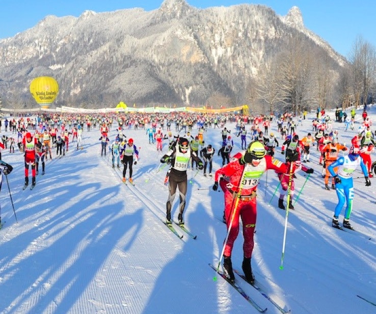 I Garmisch-Partenkirchen kan du teste krefter første helgen i februar. Foto: koenig-ludwig-lauf.com I Garmisch-Partenkirchen kan du teste krefter første helgen i februar. Foto: koenig-ludwig-lauf.com