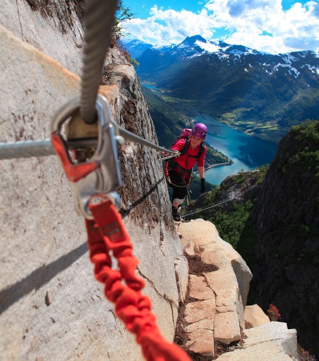 STORSLAGENT: Via Ferrata i Loen har på få år blitt et populært turmål. Foto: Matti Bernitz Pedersen via ferrata loen