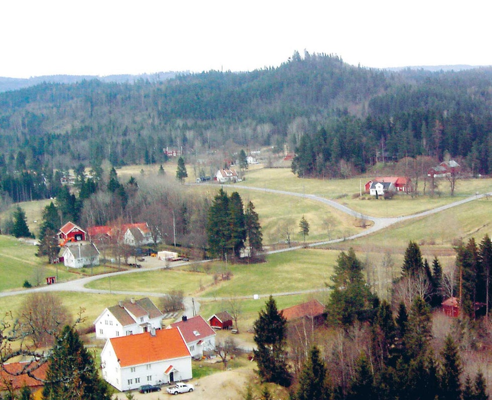 Det vakre kulturlandskapet på Tveide i Birkenes innbyr til å sykle igjennom. Foto: Wenche Flaa Eieland Grimevann-rundt-på-sykkel-Wenche-Flaa-Eieland-2