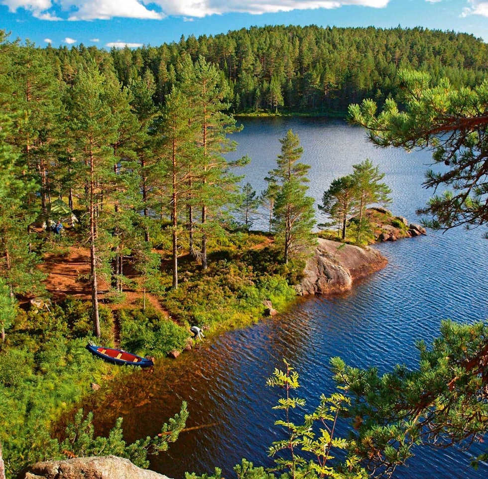 Flott utsyn over Oggevann. Foto: Scott Garriott Ogge-rundt-på-sykkel-Scott-Garriott-4jpg