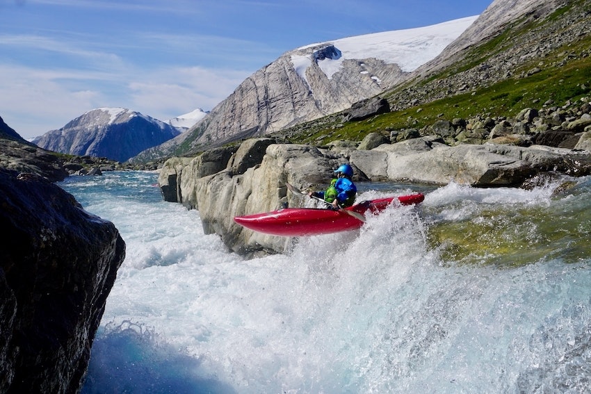 HVITT VANN: Mariann Sæther slik vi er vant til å se henne. HVITT VANN: Mariann Sæther slik vi er vant til å se henne.