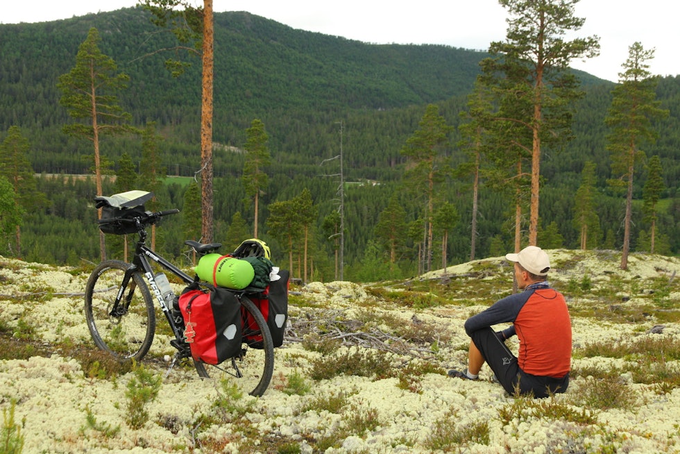 STLLE STUND: Mange fine naturopplevelser underveis på seterveien. Foto: Øyvind Wold seterveien røros alvdal sykkel tips tur guide gps