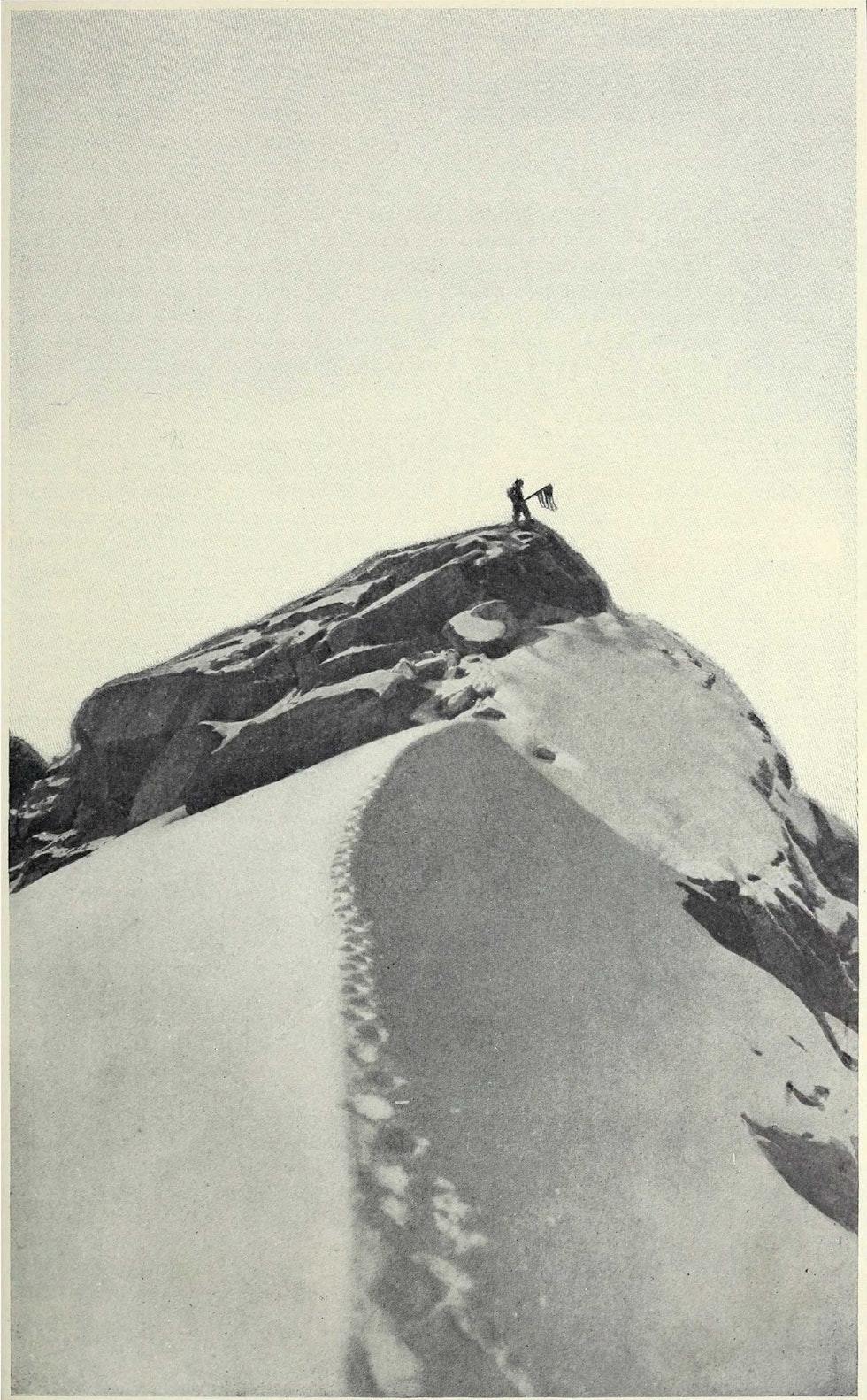 FAKE PEAK: Denne fjellryggen i Denali-massivet har fått navnet «Fake Peak» etter Cooks fotografi, som avslørte at han ikke hadde vært på toppen av Denali, som hevdet. Foto: Granger