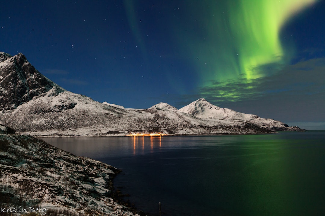 I BOKA: Dette er Grøtfjord i Troms, i boken finner du kart og beskrivelse for denne plassen. Foto: Kristin Berg Utemagasinet Grøtfjord Kristin Berg