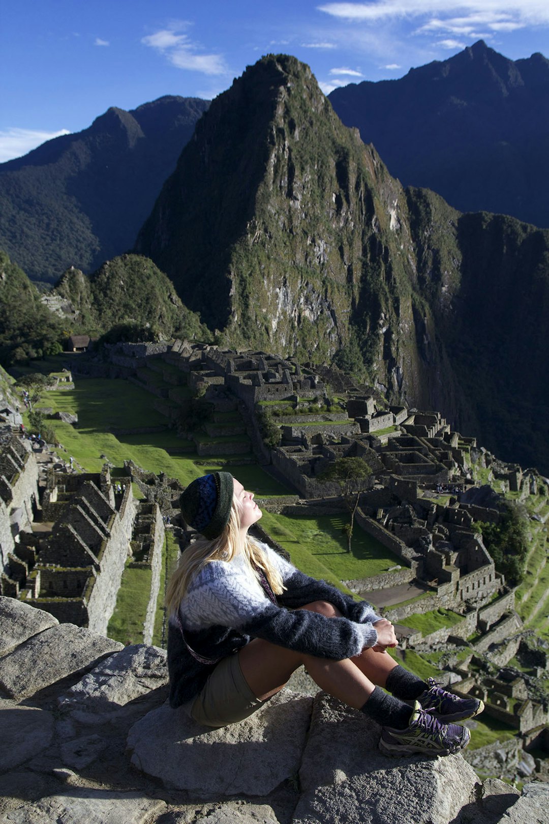 MACHU PICCHU: Huayna Picchu tårner over ruinane av inkaane sin tapte by. Byen vart truleg bygd rundt 1440, og står på Unesco si verdsarvliste over viktige kulturminne. Foto: Sigrid Skjerdal.