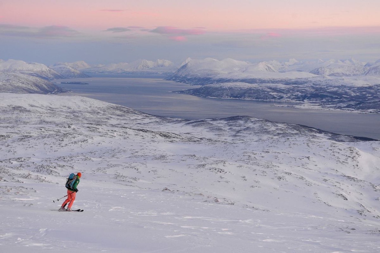 I Tromsø har det allerede vært prima forhold en stund, og til helga er det meldt påfyll av nysnø. Foto: Espen Nordahl I Tromsø har det allerede vært prima forhold en stund, og til helga er det meldt påfyll av nysnø. Foto: Espen Nordahl
