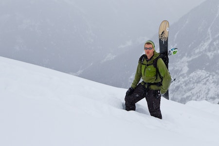 LOKALKJENT: Jarkko-Juhani Hentonen er en av de som kjenner fjellene i Tamokdalen best. Foto: Mikko Lampinen 