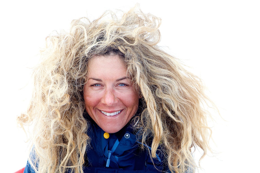 GRØNLAND: Bad hair day, men også en helt vanlig frisyre på tur. Her fra Cecilie på tur med Truls Svendsen, og det som ble TV-serien Tjukken og Lillemor. De to krysset Grønland i 2014. cecilie skog