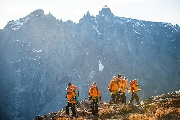 Norsk Folkehjelp i Romsdalen. Foto: Helly Hansen Norsk Folkehjelp i Romsdalen