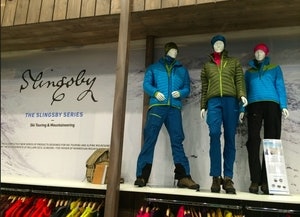 Bergans lanserer en nye linje neste høst/vinter. Slingsby-serien er 3-lags lettvekt Dermisax, og oppkalt etter «den moderne tindesports far».    Bergans lanserer en nye linje neste høst/vinter. Slingsby-serien er 3-lags lettvekt Dermisax, og oppkalt etter «den moderne tindesports far».