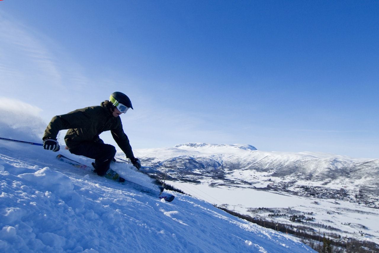 GEILO NÅ: Vinteren har kommet til Geilo, og planlagt seosngstart er 1. november. Foto: Terje Bjørnsen GEILO NÅ: Vinteren har kommet til Geilo, og planlagt seosngstart er 1. november. Foto: Terje Bjørnsen