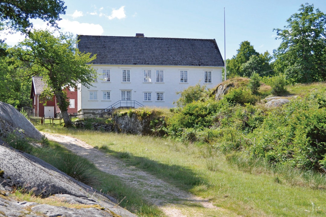 Skauerøya Gård