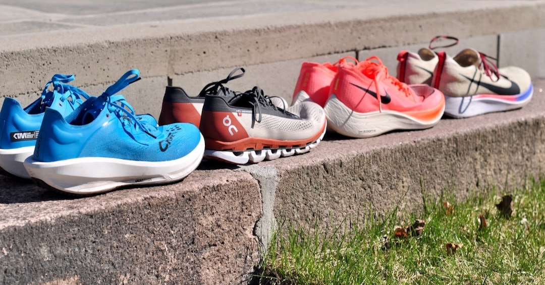 VARIANTER: Fra venstre Craft CTM Ultra, On Cloudboom, Nike Vaporfly Next % og Nike Zoom Fly karbonsko