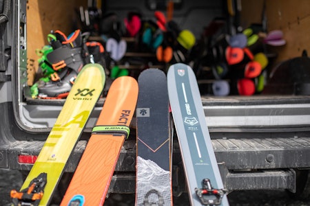 BEST I TEST: Randonnéeski, alpine fjellski, renne-ski. Uansett hva du kaller denne typen utstyr, er poenget at du kan du går opp fjellsidene på egen hånd og sette dine egne svinger ned igjen. Foto: Tore Meirik.  best i test toppturski randonee