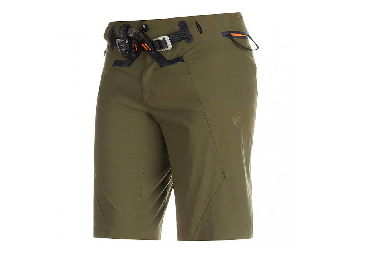Mammut er kjent for sin innovative shorts, Mammut Realization som har integrert klatresele. Mammut Realization