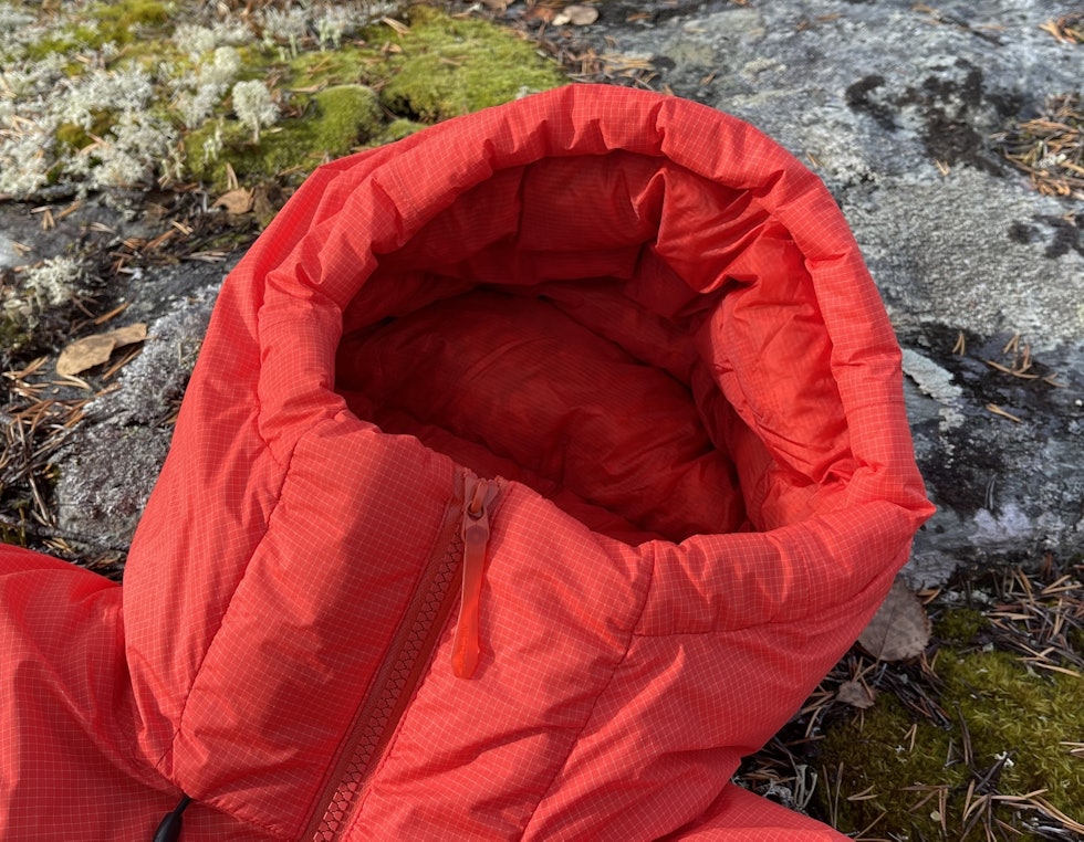God beskyttelse: En skikkelig god krage og hette gjør at du holder deg varm. Arc'Teryx Alpha Parka hette