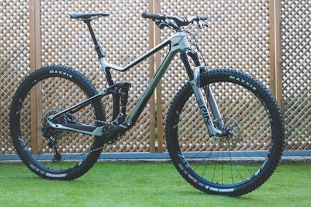 SLANK OG KVIKK: Merida OneTwenty har flott finish, kvikkhet som en rittsykkel og en toppgaffel som virkelig leverer.  SLANK OG KVIKK: Merida OneTwenty har flott finish, kvikkhet som en rittsykkel og en toppgaffel som virkelig leverer.