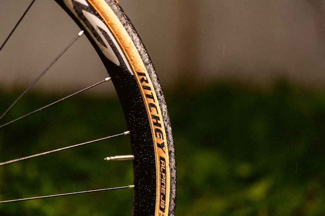 FINE DEKK: Ritchey-dekkene har et klassisk utseende og gode egenskaper både på asfalt og grus.