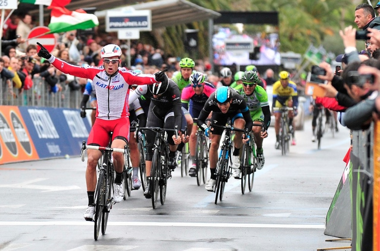 HISTORISK: Alexander Kristoff ble den første nordmannen til å vinne et av sykkelsportens monumenter, da han vant Milano-Sanremo i 2014. Foto: Cor Vos