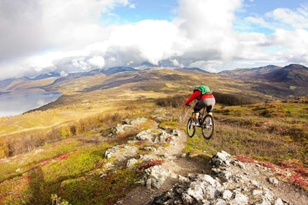 BEGYNN HER: Raudhovden er et ypperlig utgangspunkt for en stitur på Oppdal. Foto: Kristoffer H. Kippernes stisykling tips oppdal leie sykkel Oppdal