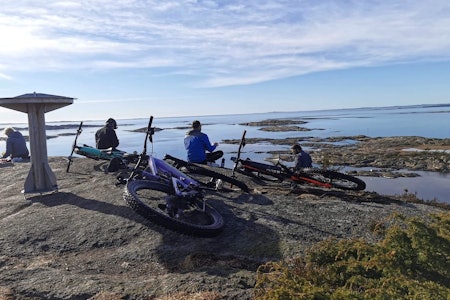 VÅRSTEMNING: I helga var det rene vårstemningen på Blåsopp i Fredrikstad. Foto: Pål Grotnes Barmark på Blåsopp i februar