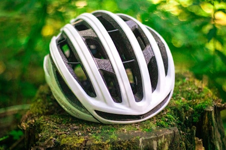 LUFTIG OG LETT: Specialized har laget en ny utgave av Prevail, som har enda større luftehull enn tidligere. Alle foto: Knut Andreas Lone LUFTIG OG LETT: Specialized har laget en ny utgave av Prevail, som har enda større luftehull enn tidligere. Alle foto: Knut Andreas Lone