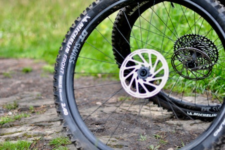 LETTVEKTERE: Er du ute etter lette og solide enduro-hjul kan DT Swiss EXC Spline 1200 være et godt valg.  DT Swiss Spline EXC 1200