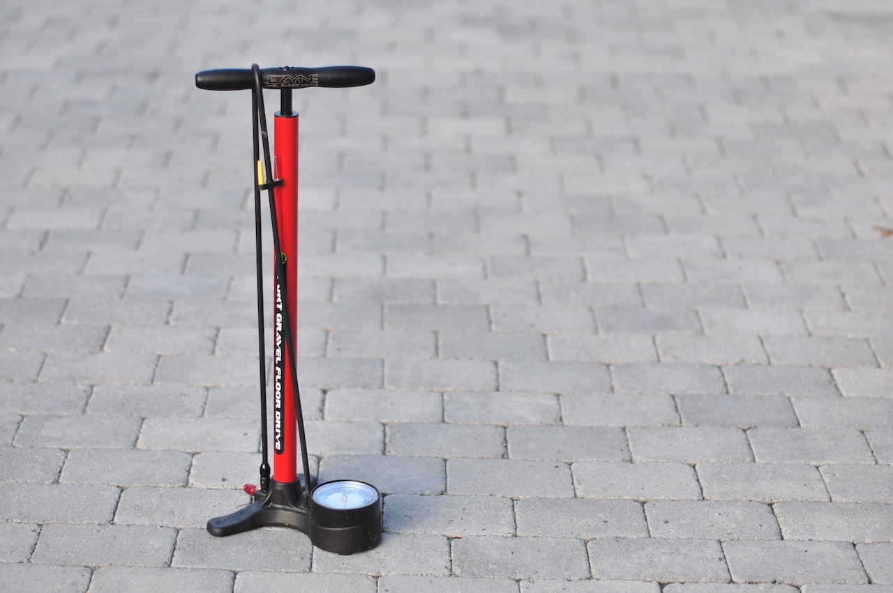 Lezyne sport sales gravel drive