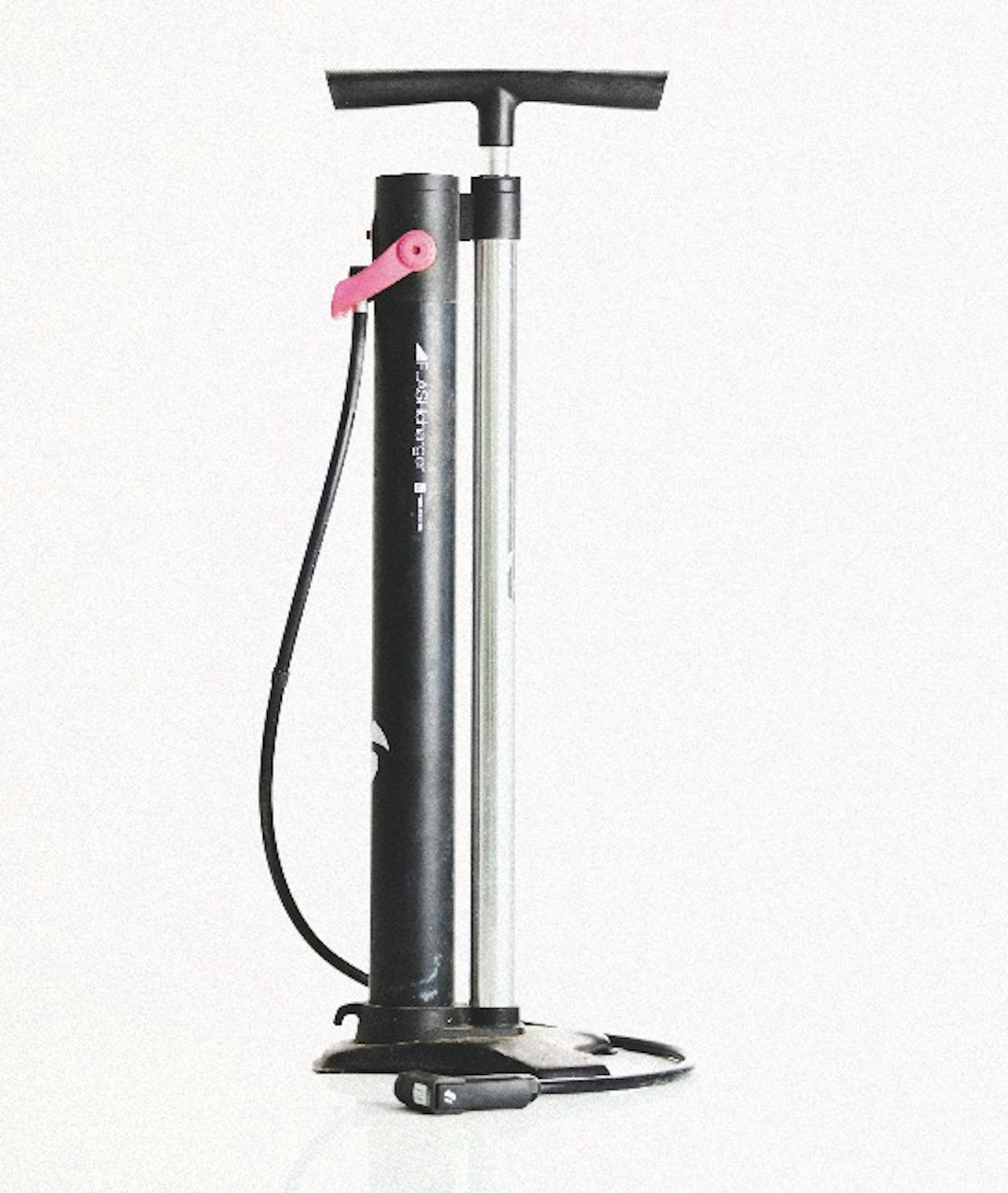 SYKKELPUMPE: Vi har testet Bontrager Flash Charger sykkelpumpe. sykkelpumpe test bontrager flash charger