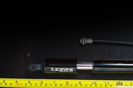 SYKKELPUMPE: Vi har testet Lezyne Tech Drive HV test lezyne minipumpe sykkelpumpe