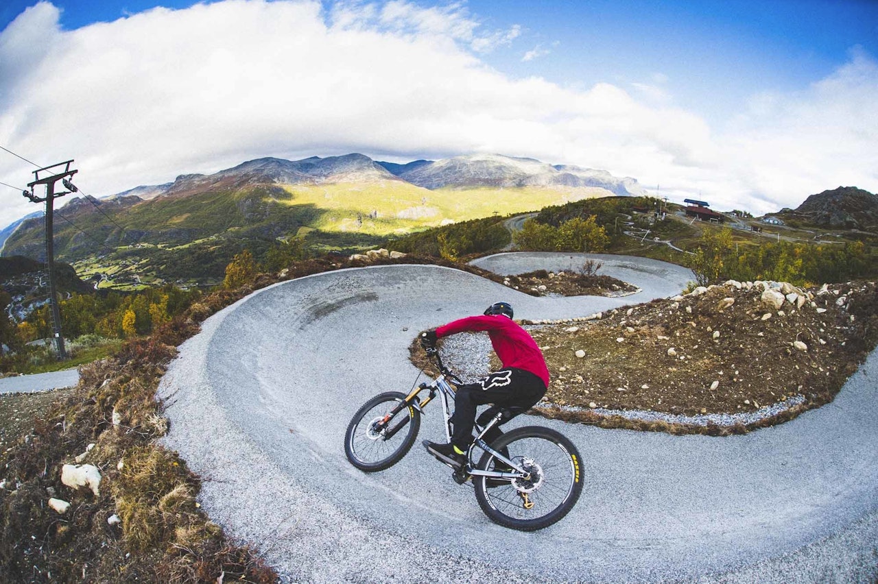 NY STI I HEMSEDAL: Denne stien åpner ikke før i 2021, men vil uten tvil være med å løfte stisykkelproduktet i Hemsedal og Hallingdal. Foto: Kristoffer H. Kippernes stisykling hemsedal tips ny sti