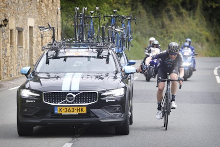 I BRUDD: Her forsøker Andreas Leknessund å gå i brudd på den andre etappen av Baskerland rundt. Fredag, på den femte etappen, lykkes han. Foto: Cor Vos I BRUDD: Her forsøker Andreas Leknessund å gå i brudd på den andre etappen av Baskerland rundt. Fredag, på den femte etappen, lykkes han. Foto: Cor Vos