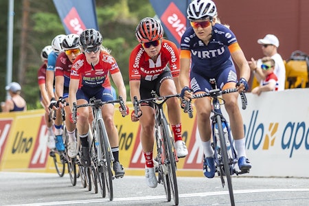 PROFF: Stine Borgli (til venstre) har skrevet kontrakt med det franske World Tour laget FDJ for resten av 2019 og ut 2020. Hun blir da en av fire utenlandsproffer, sammen med Susanne Andersen i Sunweb (midten), Katrine Aalerud (til høyre) og Emilie Moberg i Virtu. Foto: Pål Westgaard  PROFF: Stine Borgli (til venstre) har skrevet kontrakt med det franske World Tour laget FDJ for resten av 2019 og ut 2020. Hun blir da en av fire utenlandsproffer, sammen med Susanne Andersen i Sunweb (midten), Katrine Aalerud (til høyre) og Emilie Moberg i Virtu. Foto: Pål Westgaard