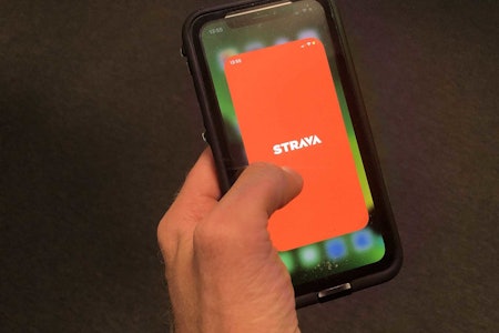 APPEN DU MÅ HA: ...eller må du? Strava er populært, og hvis du ikke har skaffet deg appen ennå går vi gjennom hva den er og gjør. Foto: Anders Holtet hva er strava